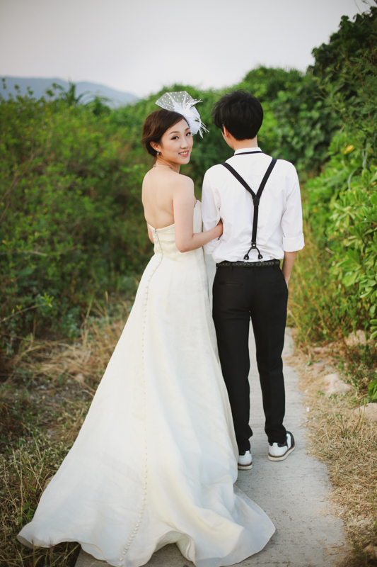  beach bride and groom portraits by Love oh love photography